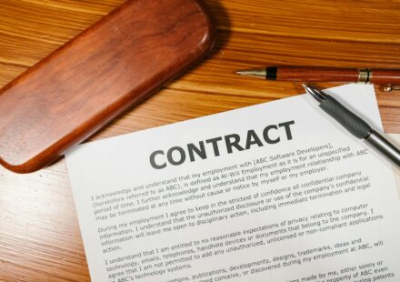 UK company shareholders signing agreement