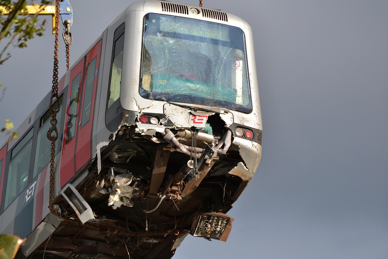 Comparative vs Contributory Negligence: What’s the Difference?